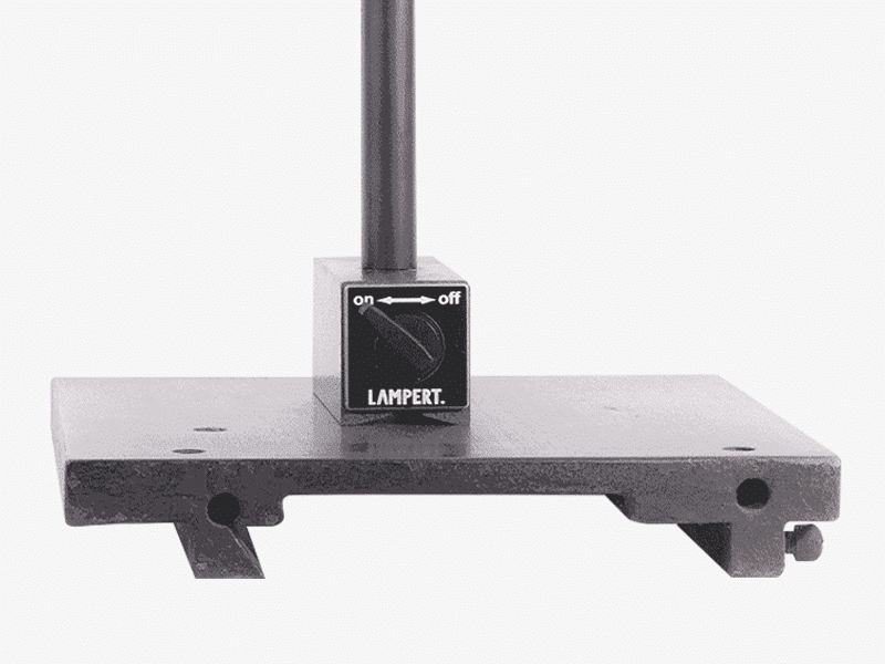 Detailansicht des schaltbaren Magnetfusses des Schweißmikroskops SMM - detail view of the switchable magnatic base of the welding microscope SMM