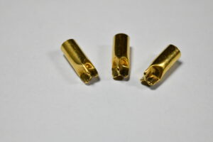 Goldkapseln gasdicht verschweißt mit dem Lampert Micro Arc Welder